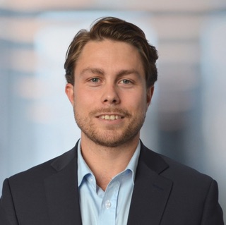 Lasse Starklit